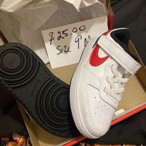 Nike boy shoes